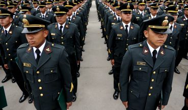 ¿En que condiciones trabaja la Policía Nacional?